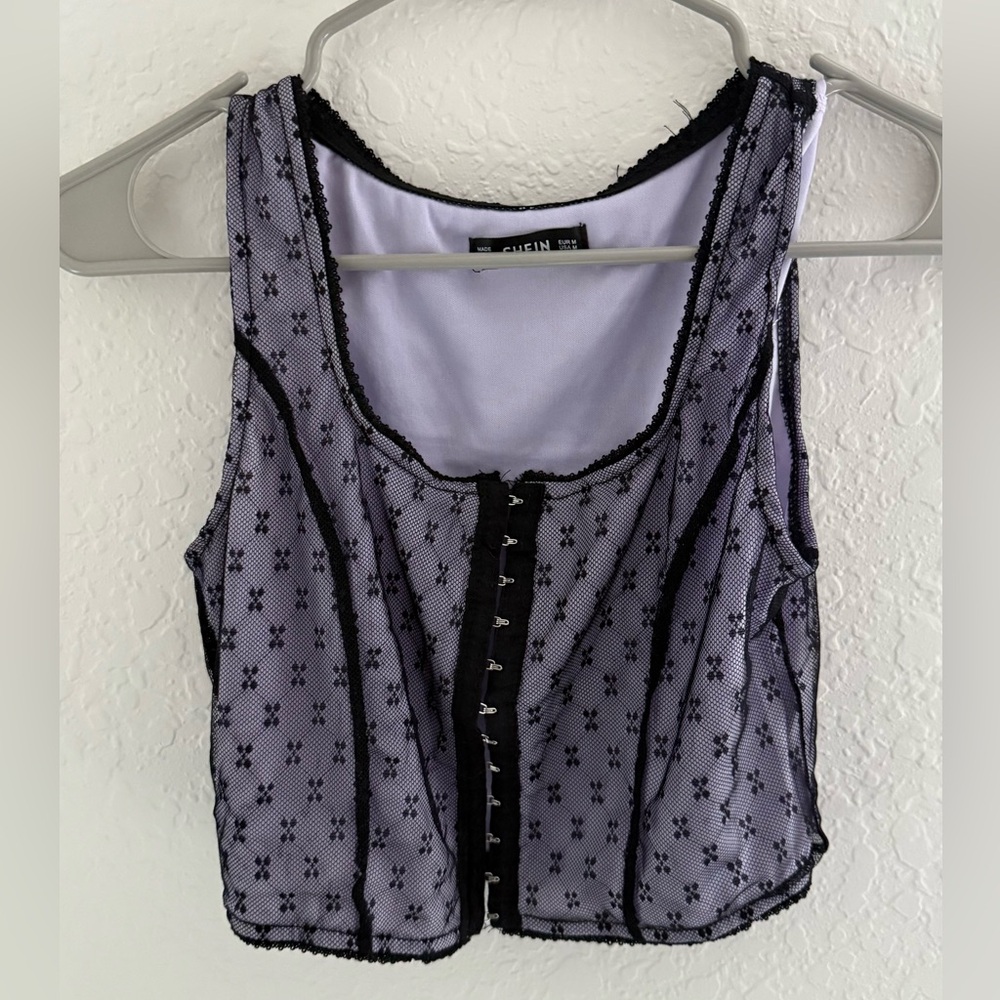 SHEIN Black and Purple Floral Lace Crop Top